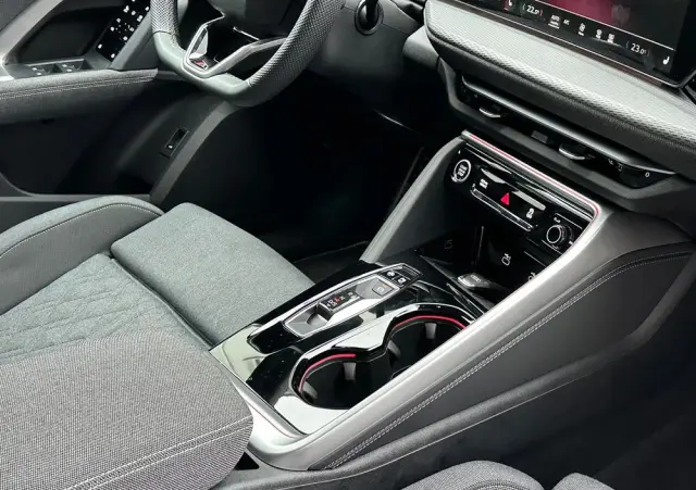 AUDI Q5 40 TDI mHEV Quattro S Line S tronic