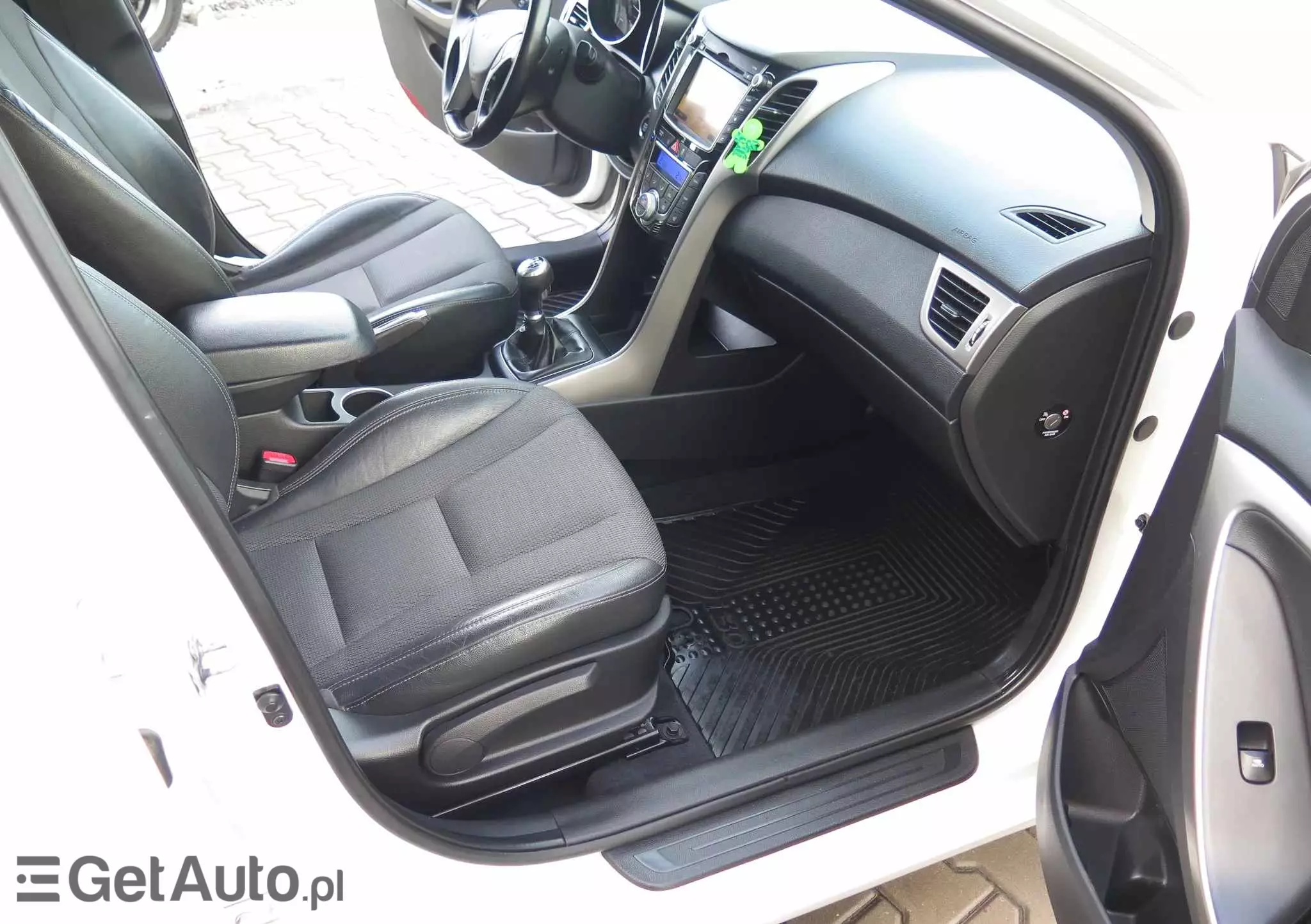 HYUNDAI I30 1.6 CRDi Premium