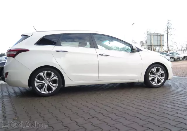 HYUNDAI I30 1.6 CRDi Premium
