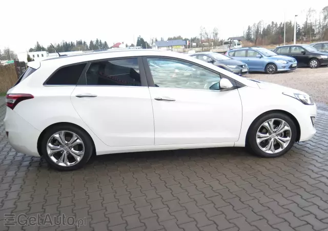 HYUNDAI I30 1.6 CRDi Premium