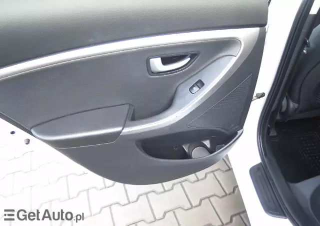 HYUNDAI I30 1.6 CRDi Premium