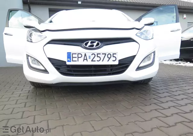 HYUNDAI I30 1.6 CRDi Premium