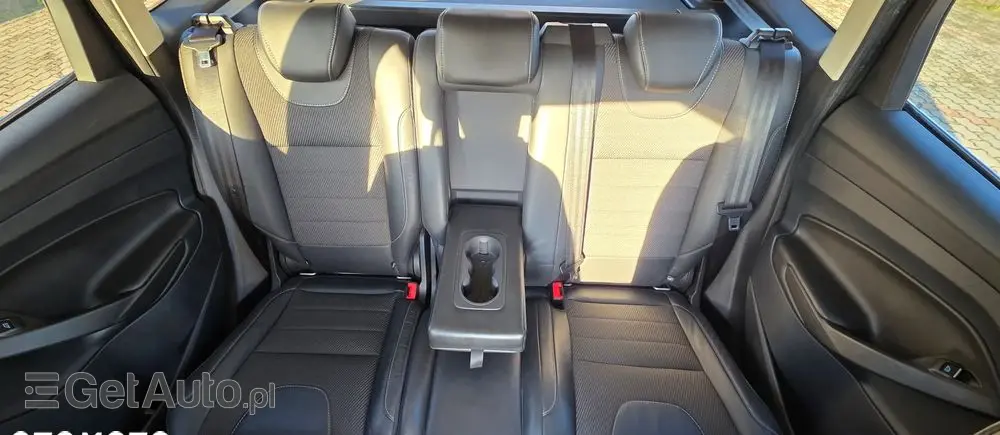 FORD Kuga 2.0 TDCi FWD Titanium