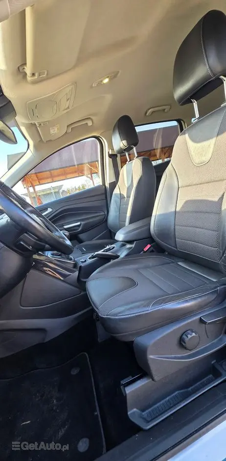FORD Kuga 2.0 TDCi FWD Titanium