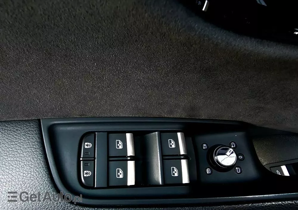 AUDI SQ8 S Q8 TFSI quattro tiptronic