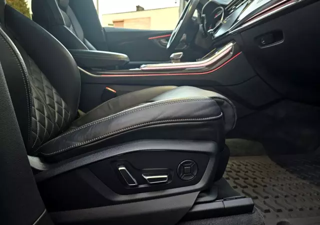 AUDI SQ8 S Q8 TFSI quattro tiptronic