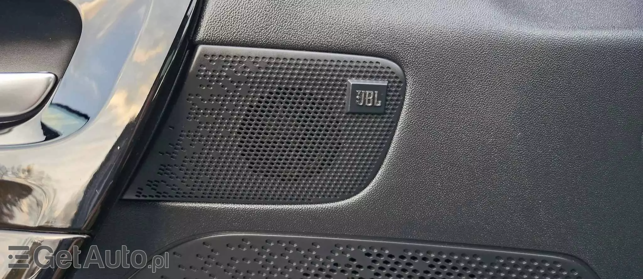 PEUGEOT 208 1.6 e-HDi Allure STT