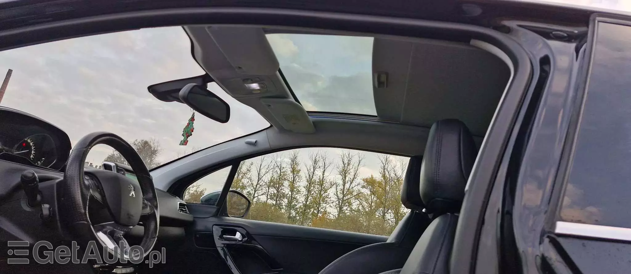 PEUGEOT 208 1.6 e-HDi Allure STT