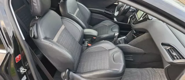 PEUGEOT 208 1.6 e-HDi Allure STT