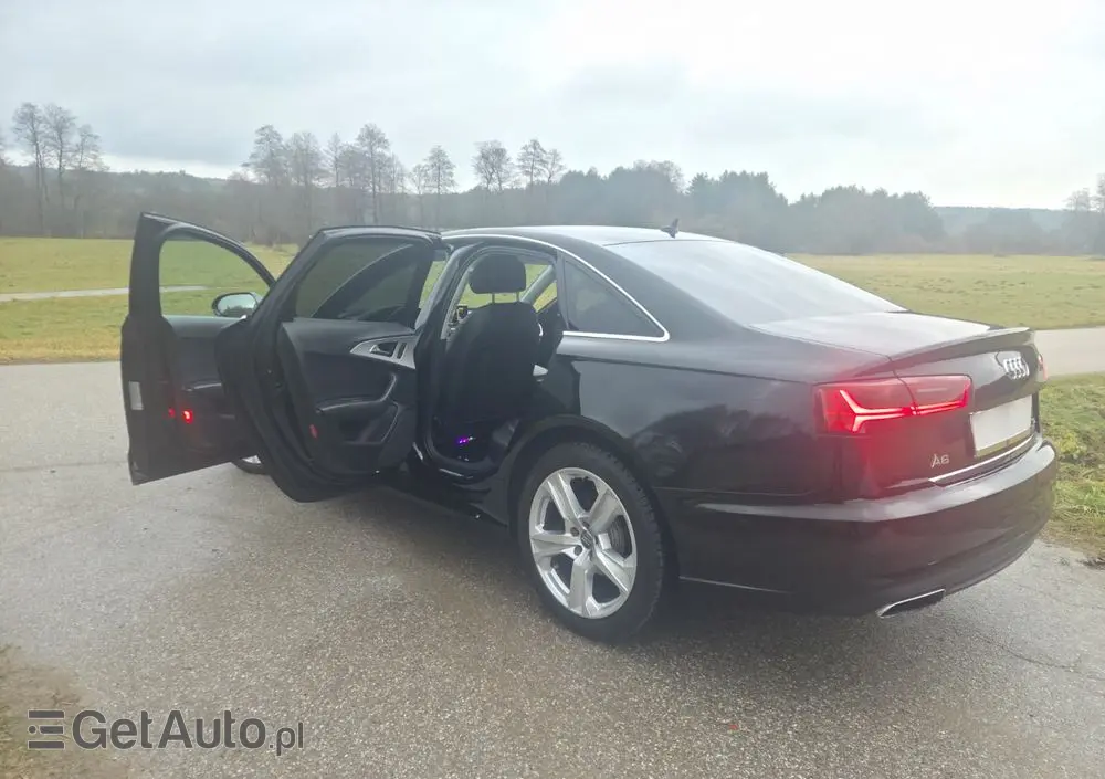 AUDI A6 Limousine 
