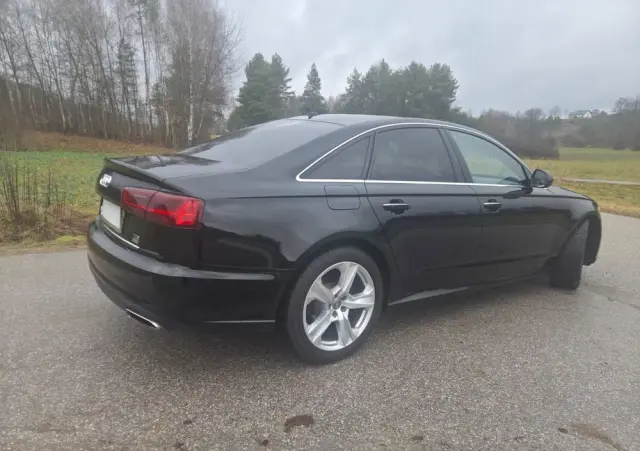 AUDI A6 Limousine 