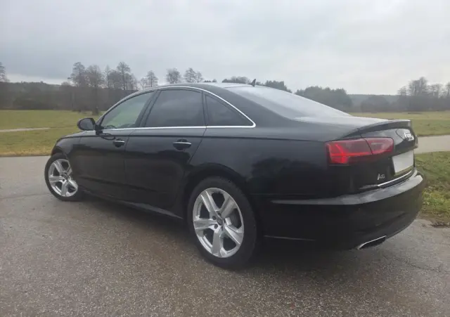 AUDI A6 Limousine 