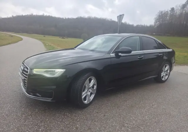 AUDI A6 Limousine 