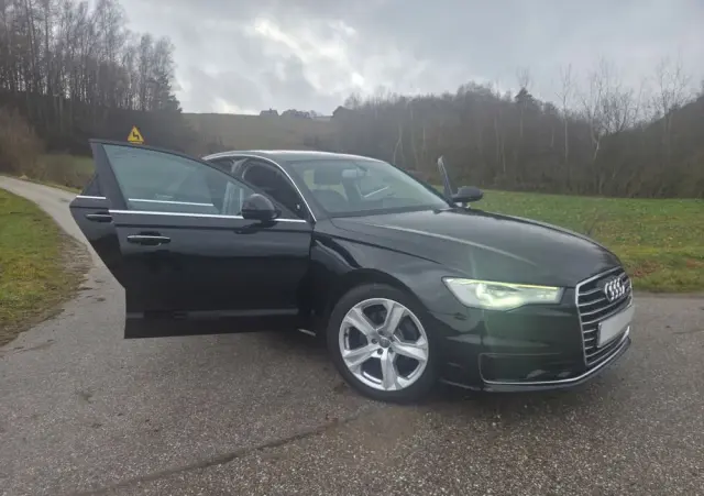AUDI A6 Limousine 