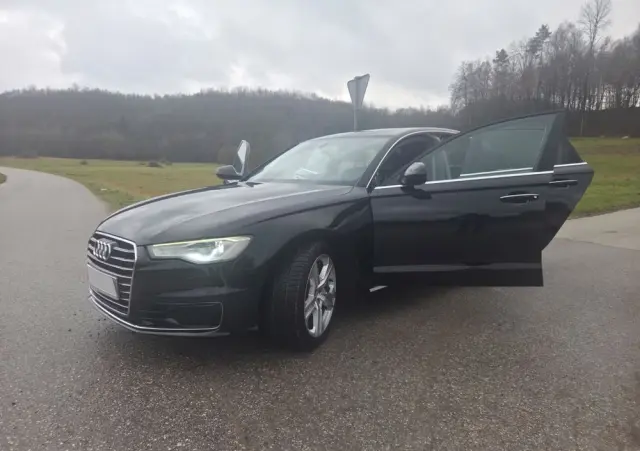 AUDI A6 Limousine 