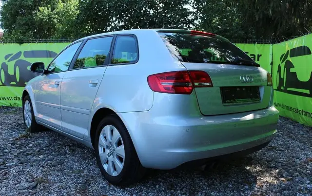 AUDI A3 Sportback 1.4 TFSI Attraction