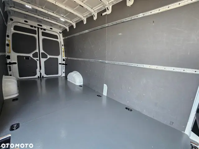 VOLKSWAGEN Crafter Crafter