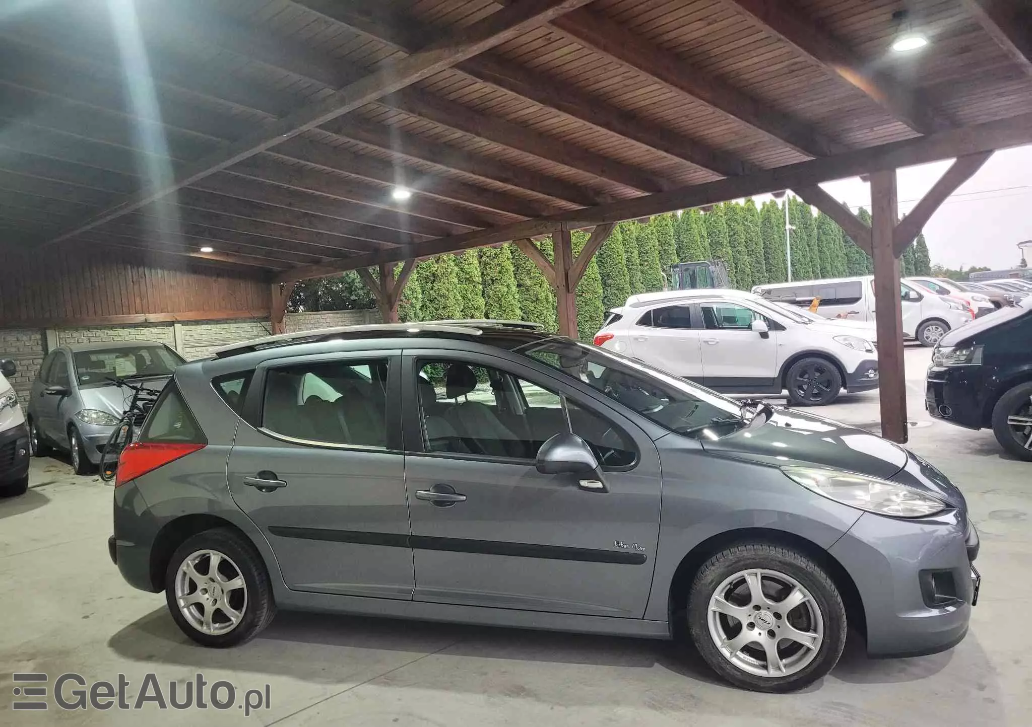 PEUGEOT 207 1.4 16V Sporty