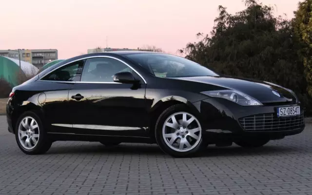 RENAULT Laguna 2.0 dCi Limited