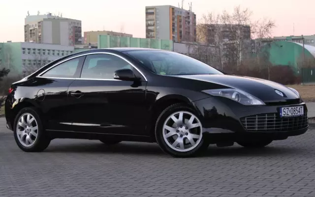 RENAULT Laguna 2.0 dCi Limited