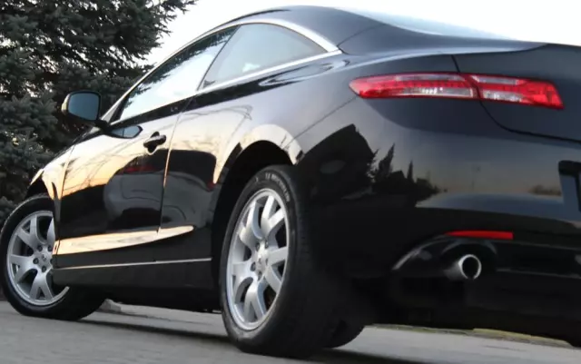 RENAULT Laguna 2.0 dCi Limited