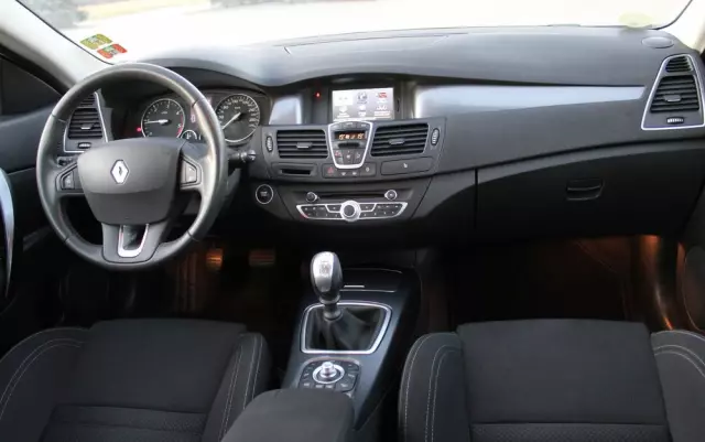 RENAULT Laguna 2.0 dCi Limited