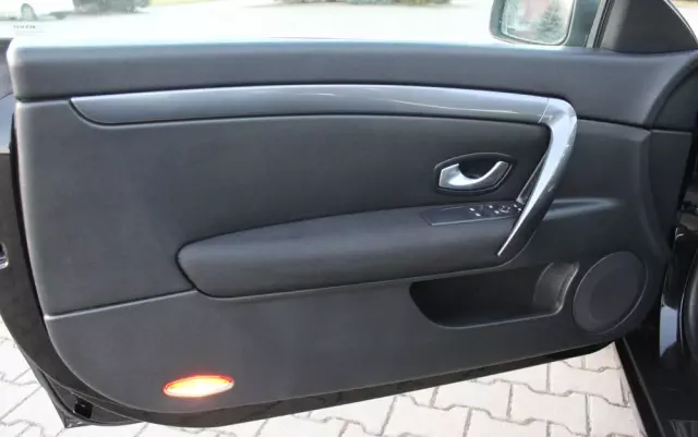 RENAULT Laguna 2.0 dCi Limited