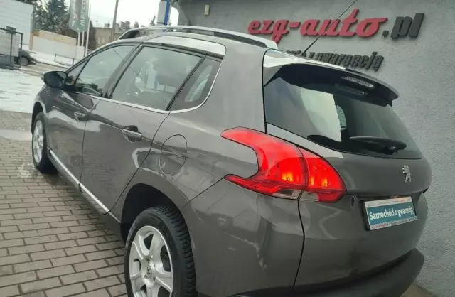 PEUGEOT 2008 