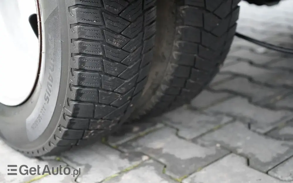 IVECO DAILY 35-160 / WYWROTKA TYLNOZSYPOWA / BLOKADA MOSTU /  BLIŹNIAK / AUTOMAT  / SPROWADZONY 