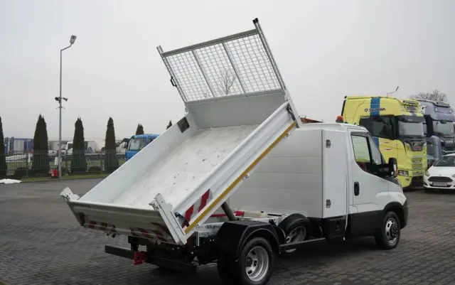 IVECO DAILY 35-160 / WYWROTKA TYLNOZSYPOWA / BLOKADA MOSTU /  BLIŹNIAK / AUTOMAT  / SPROWADZONY 