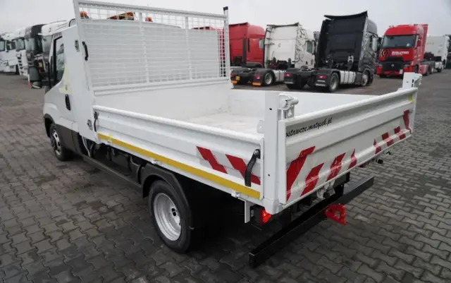 IVECO DAILY 35-160 / WYWROTKA TYLNOZSYPOWA / BLOKADA MOSTU /  BLIŹNIAK / AUTOMAT  / SPROWADZONY 