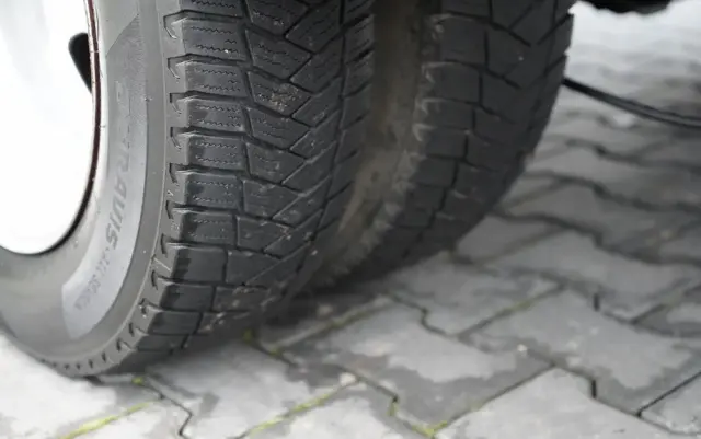 IVECO DAILY 35-160 / WYWROTKA TYLNOZSYPOWA / BLOKADA MOSTU /  BLIŹNIAK / AUTOMAT  / SPROWADZONY 