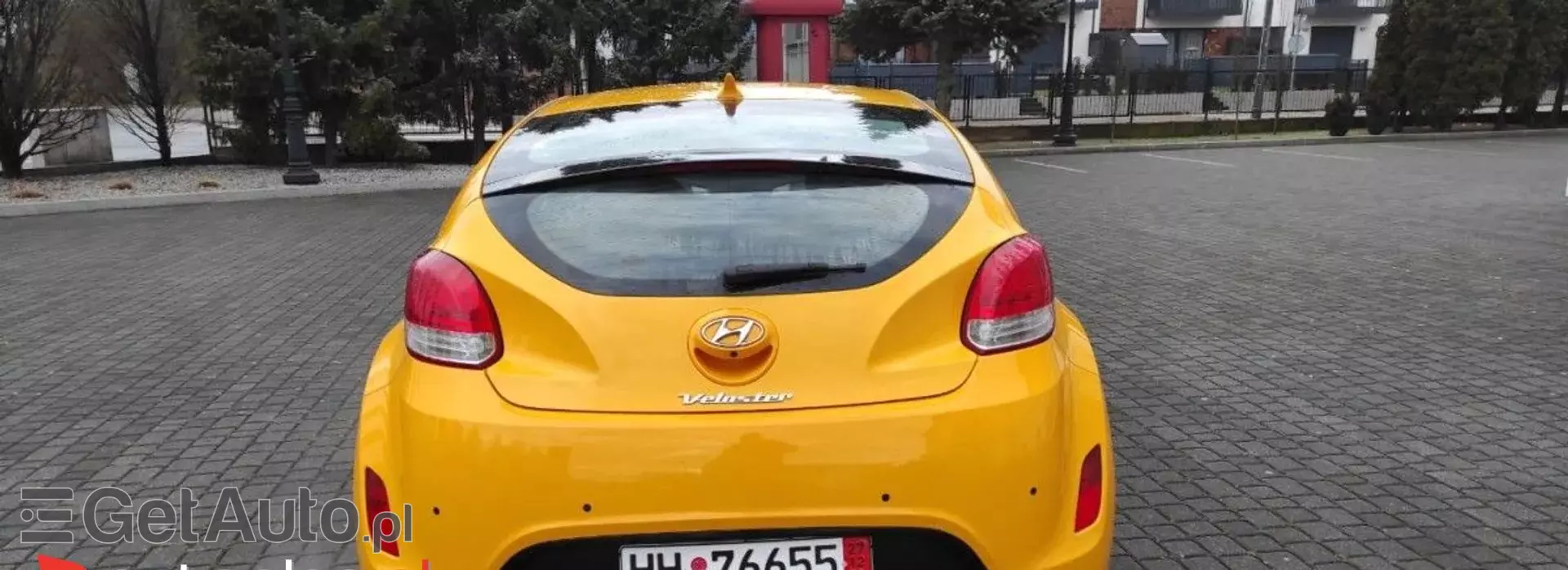 HYUNDAI Veloster 