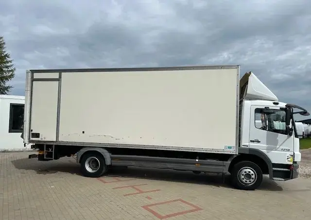 MERCEDES-BENZ Atego 1218 