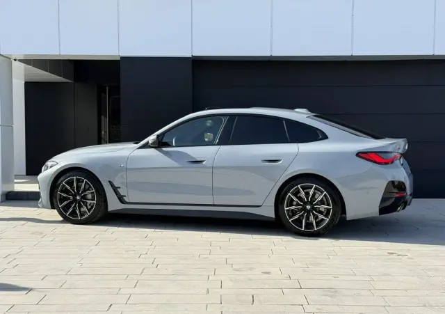 BMW Seria 4 430i xDrive M Sport sport