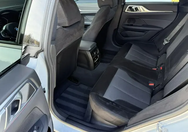 BMW Seria 4 430i xDrive M Sport sport