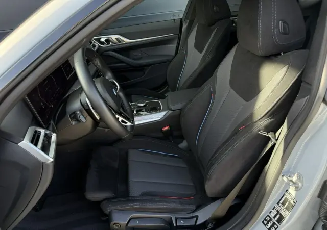 BMW Seria 4 430i xDrive M Sport sport