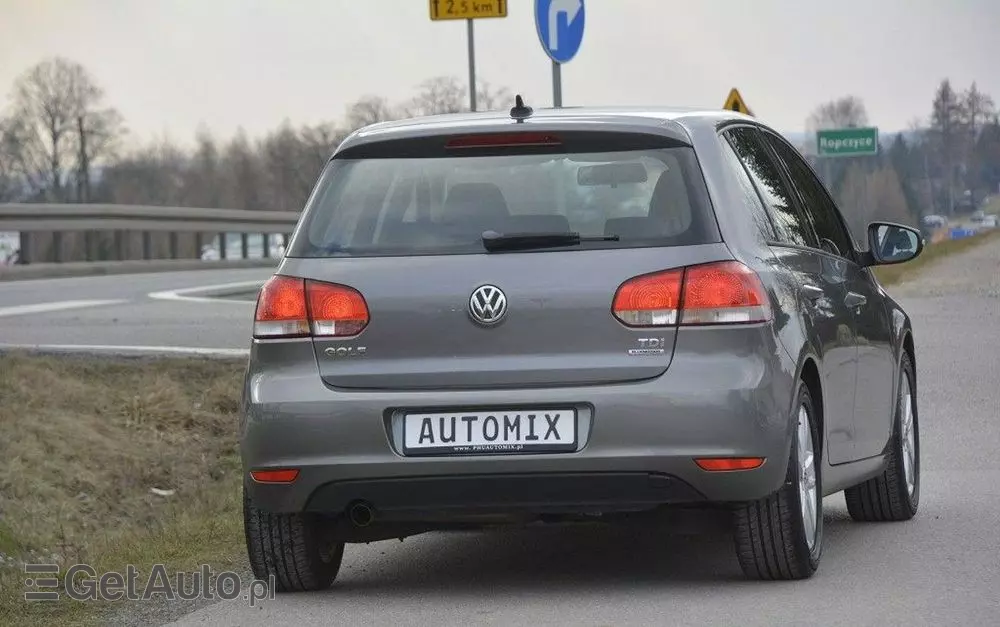 VOLKSWAGEN Golf 1.6 TDI BlueMotion Technology Trendline