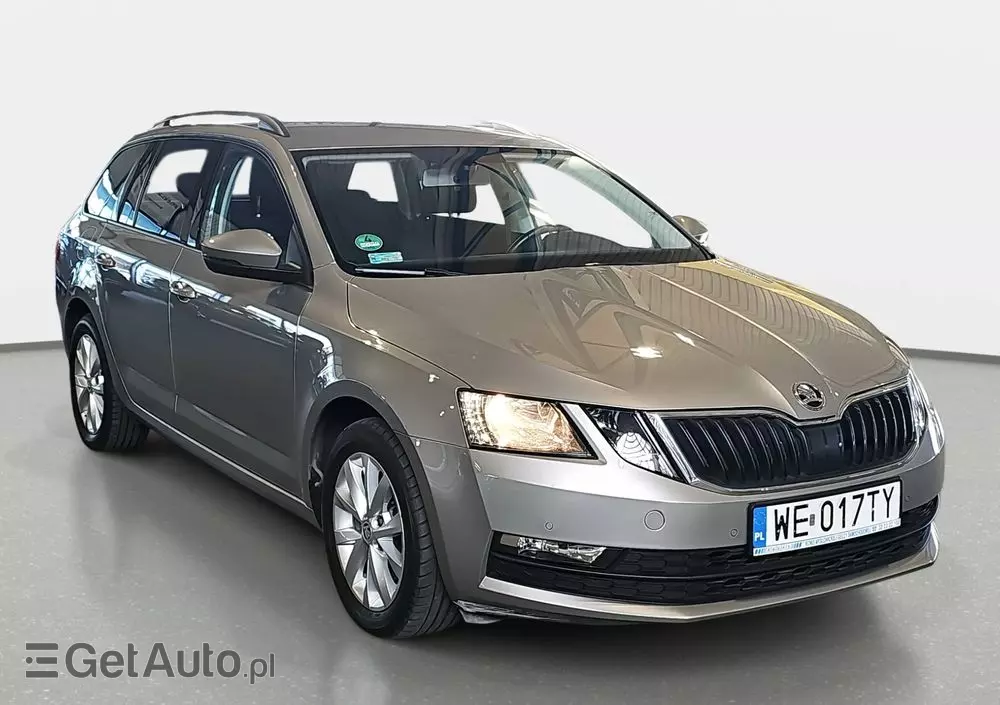 SKODA Octavia 1.5 TSI ACT Ambition
