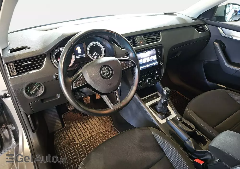 SKODA Octavia 1.5 TSI ACT Ambition