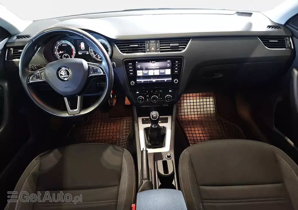 SKODA Octavia 1.5 TSI ACT Ambition