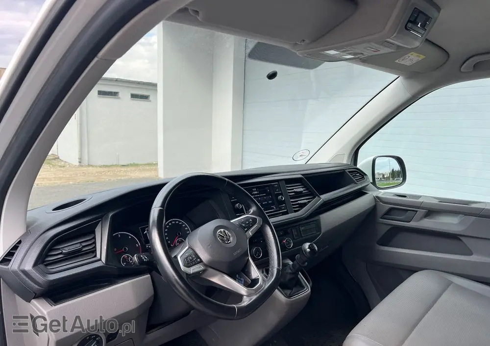 VOLKSWAGEN Transporter 