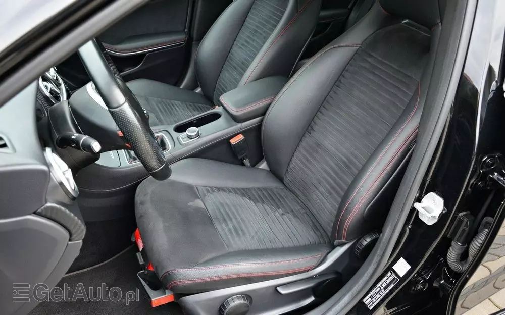 MERCEDES-BENZ Klasa A 