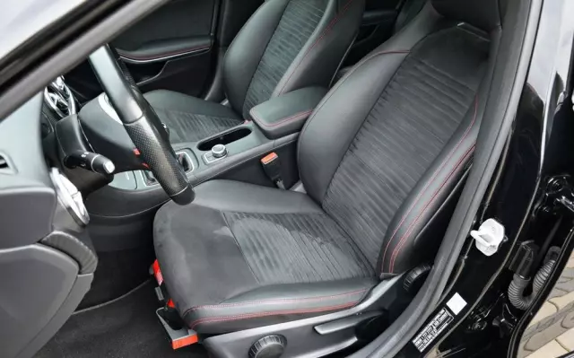 MERCEDES-BENZ Klasa A 