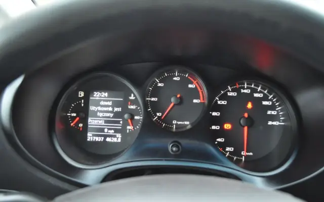 SEAT Leon 1.6 TDI Reference