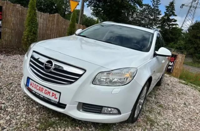 OPEL Insignia 