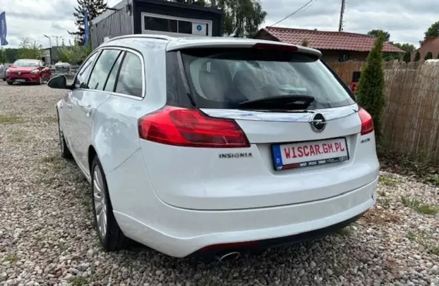 OPEL Insignia 