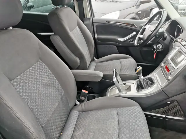 FORD Galaxy Ambiente