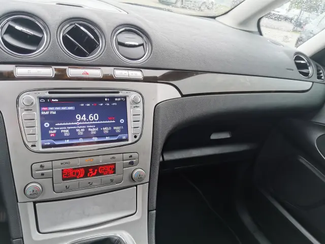 FORD Galaxy Ambiente