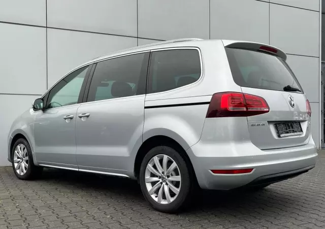 VOLKSWAGEN Sharan 2.0 TDI BMT Highline DSG